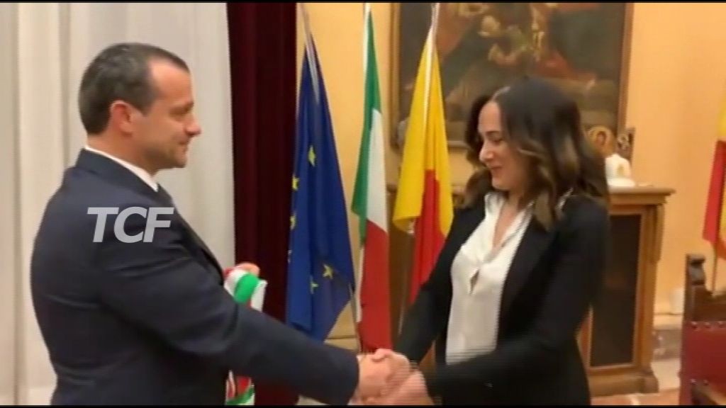 MESSINA SENZA SINDACO DIMISSIONI CONFERMATE