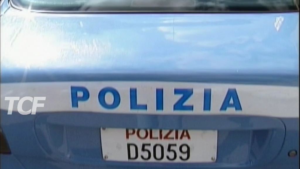 AGGREDISCE EX MOGLIE TENTA DI INVESTIRE I FIGLI